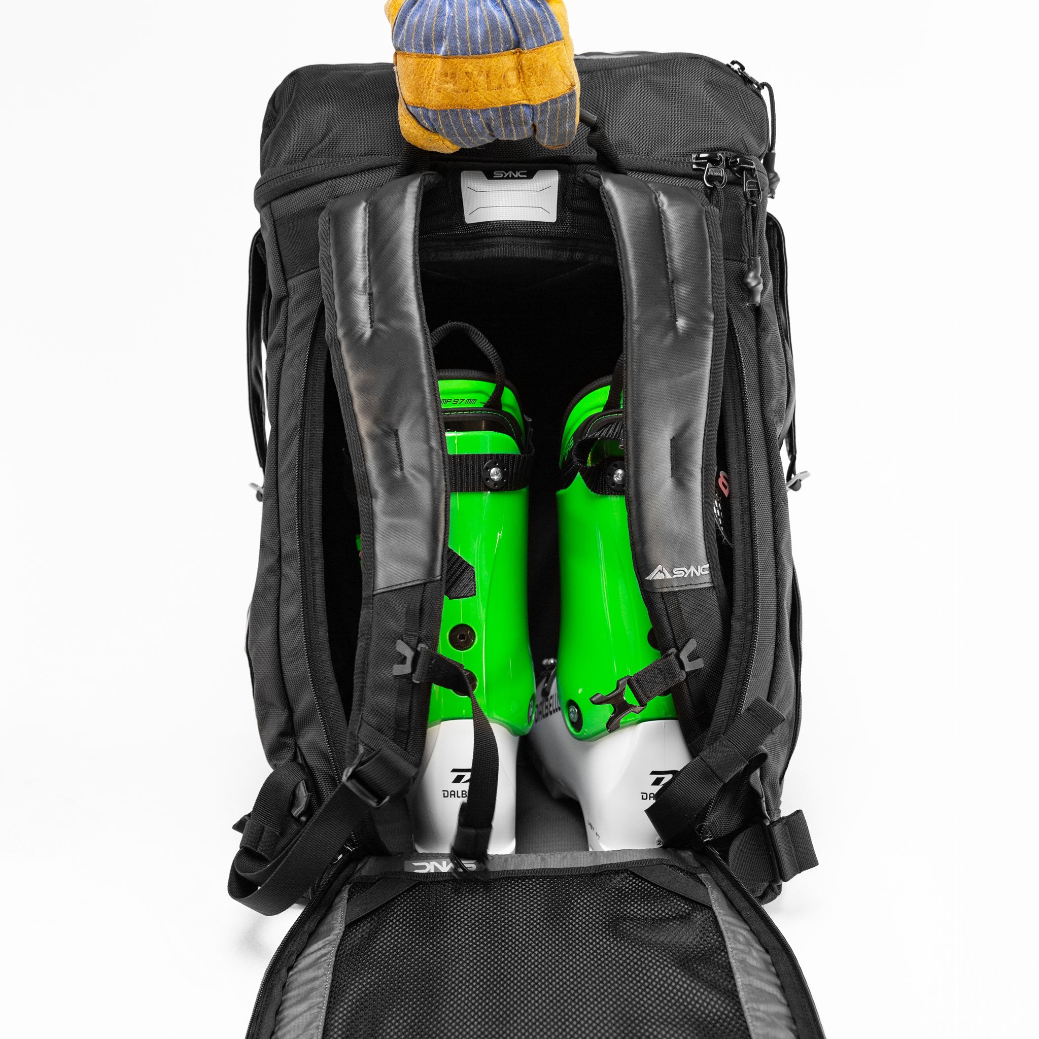 sync-performance-locker-pack-open-Back