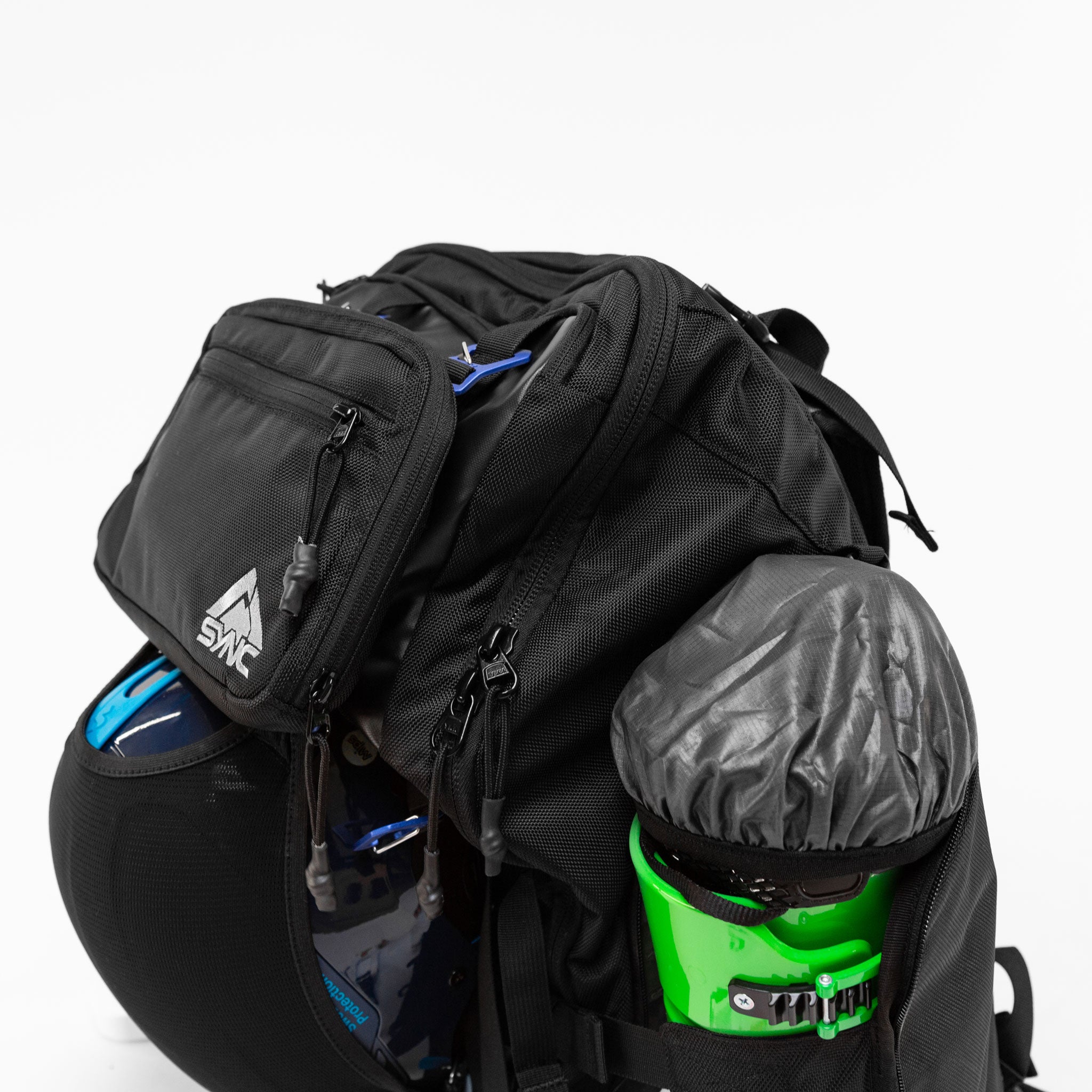 sync-performance-athlete-ski-race-backpack-boots-helmet-side